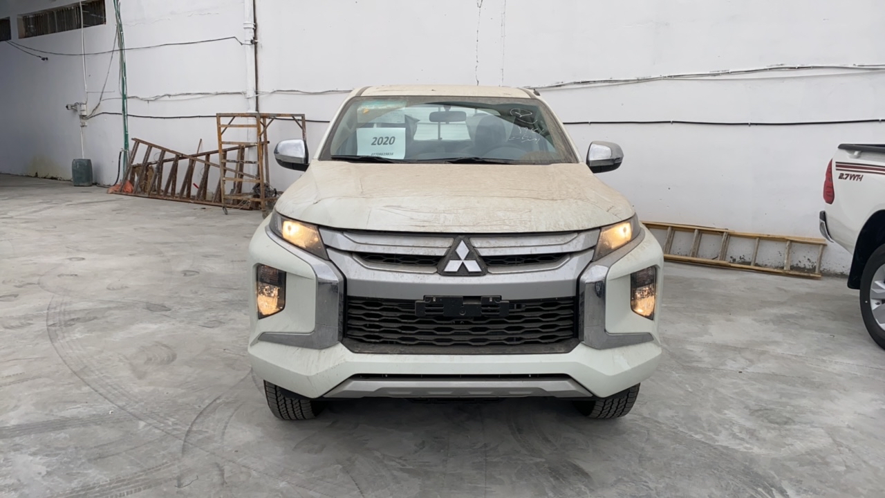 میتسوبیشی L200